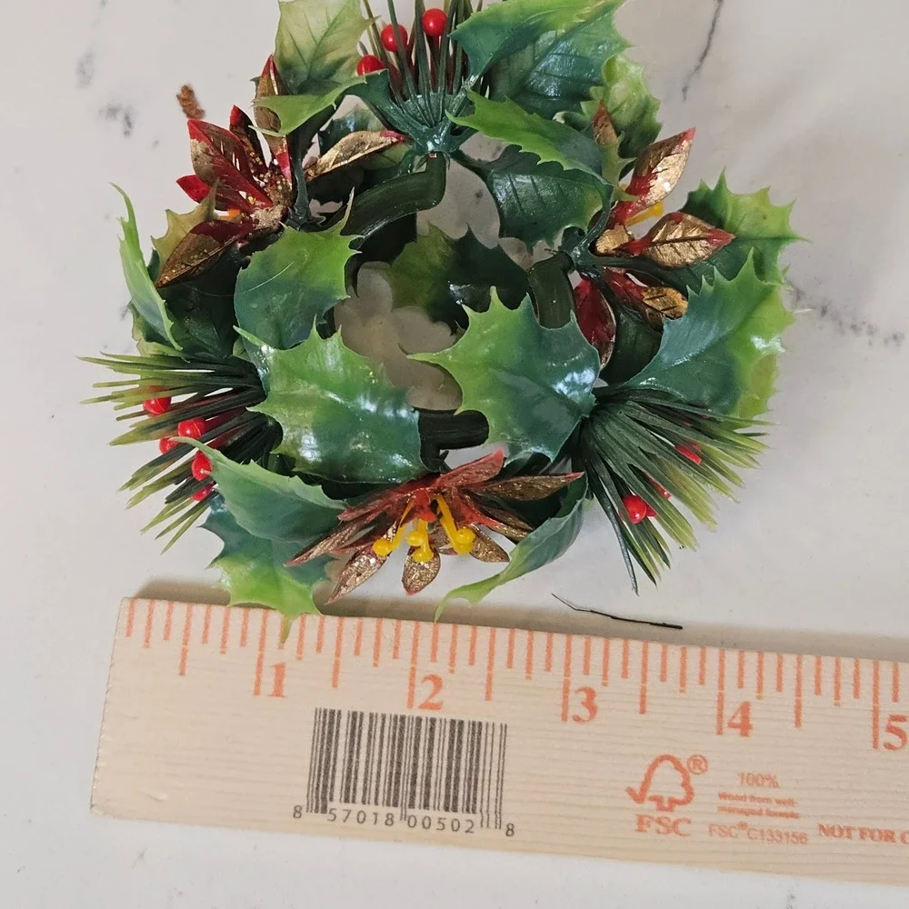 VTG Christmas Holly Wreath Napkin Ring Holder Ornaments Made Hong Kong MCM